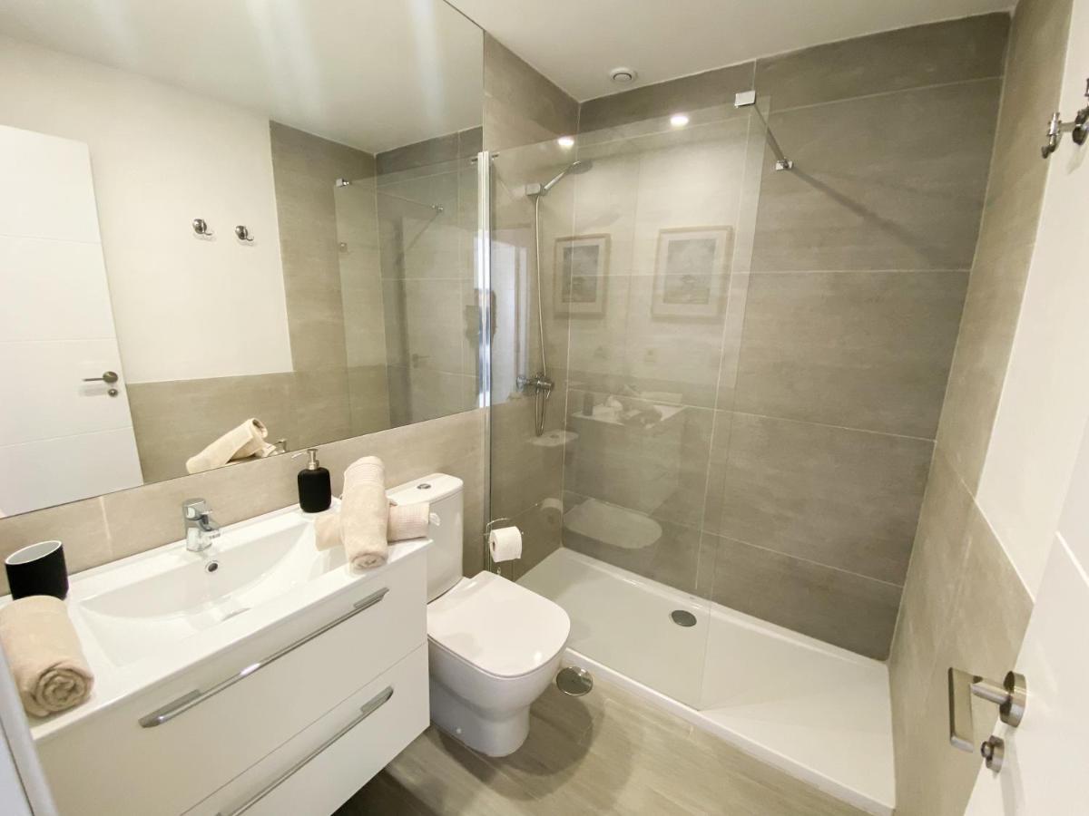 Tarifa Cozy House - Pool - Parking - Family Apartment ภายนอก รูปภาพ